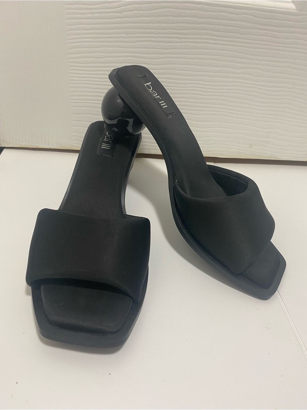 Bar III NWOT 7.5 Black Square-Toe Mules with Sculptural Ball Heel